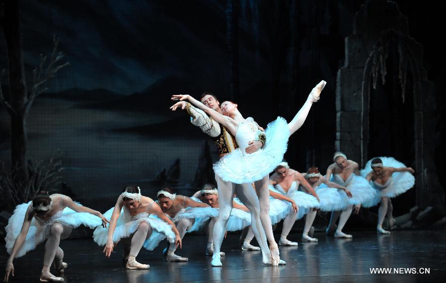 Russian dancers rehearse 'Swan Lake' in Taipei