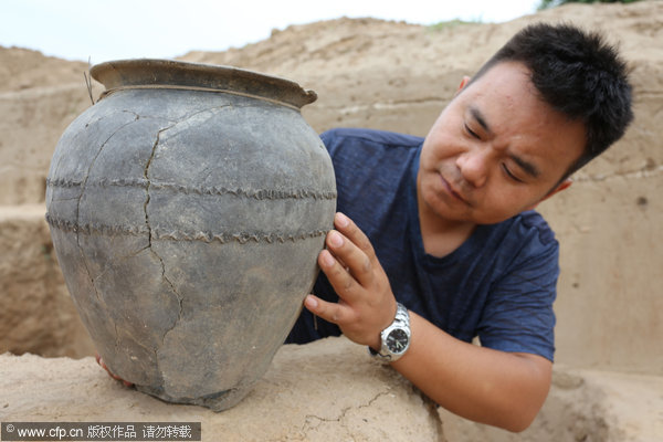 Neolithic site dating back 5,000 yrs discovered in C China