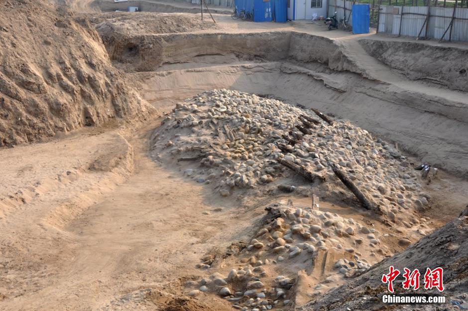 Ruins of ancient bridges discovered in Xi'an