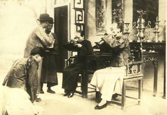 Historical photos show wedding during Qing Dynasty