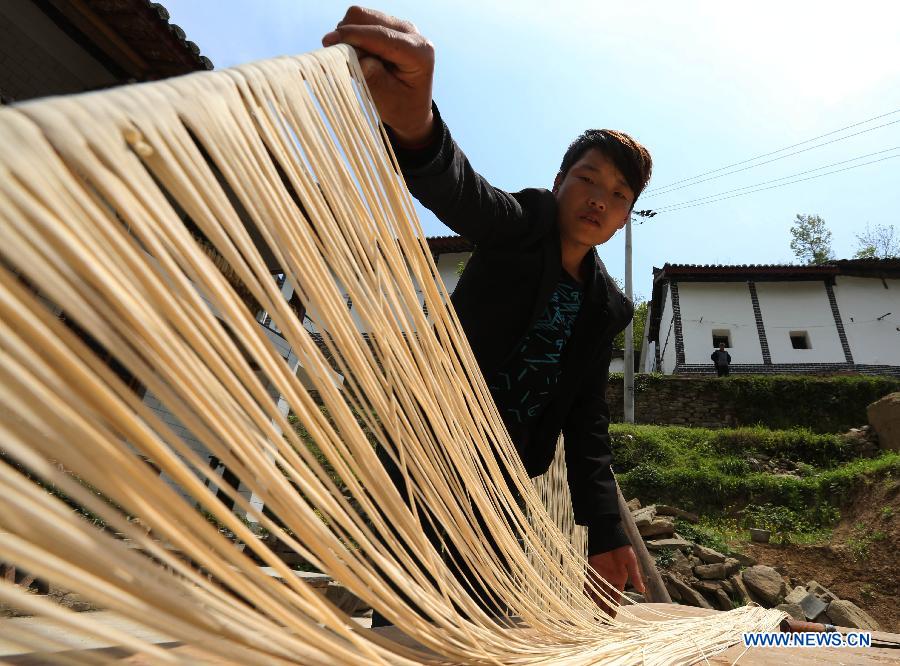 Handmade noodles become local intangible cultural heritage