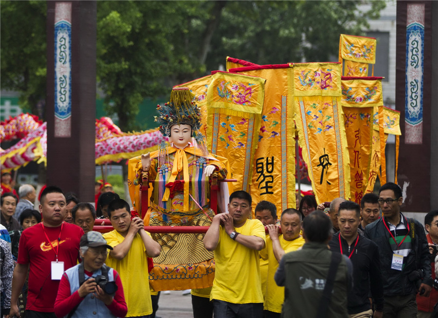 Temple fair of Goddess Mazu opens in Nanjing