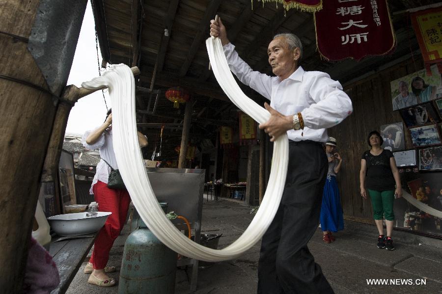 Sugar-pulling technique: Intangible culture heritage