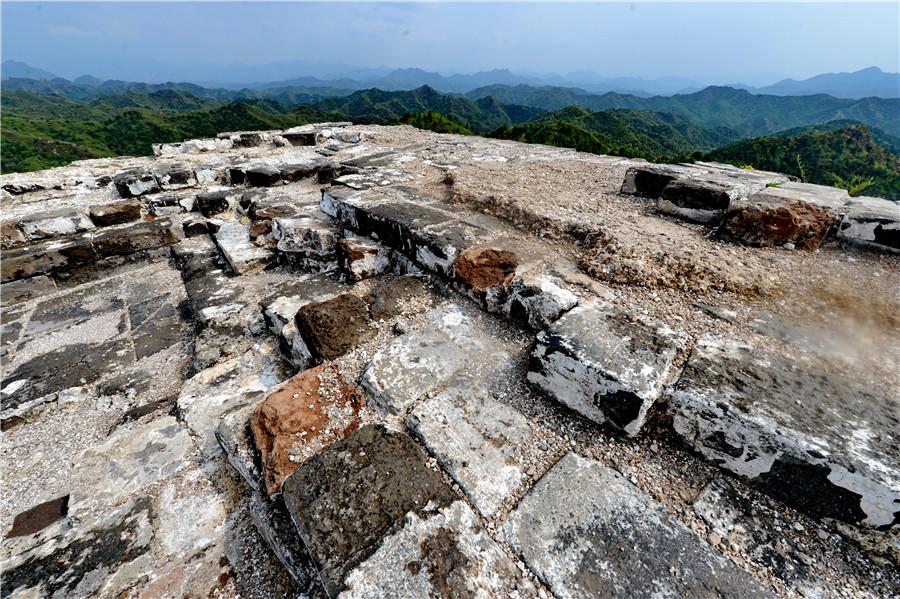 Future of Great Wall in Hebei province looks bleak