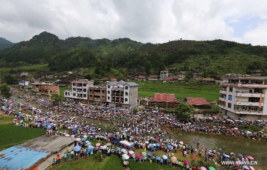 Naoyu Festival celebrated in S China