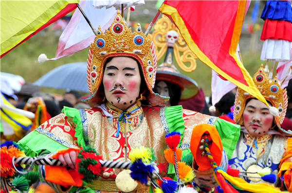 Preserving Tibetan masterpiece a challenge as time marches on