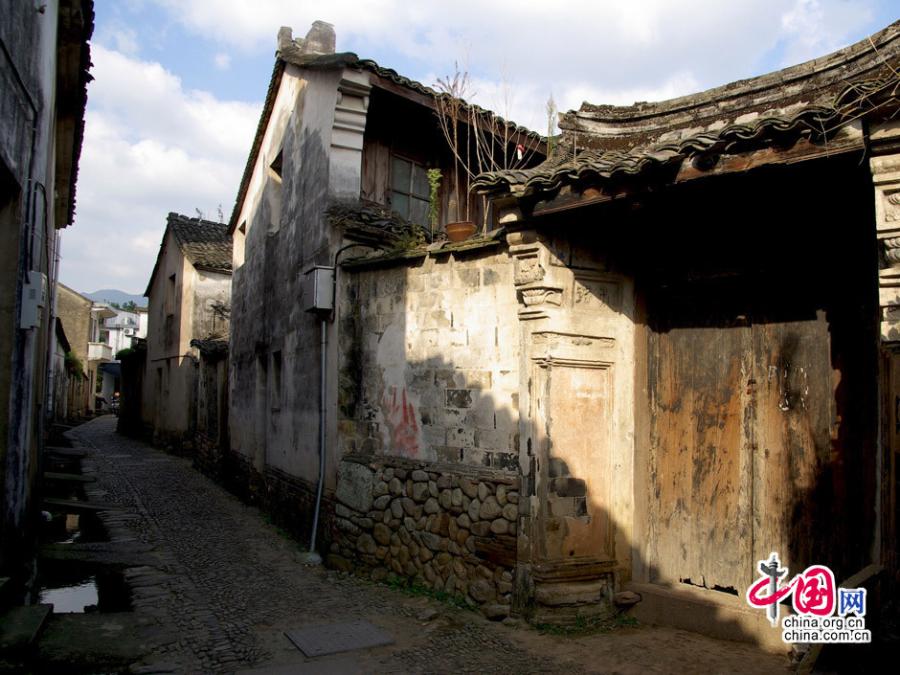 A visit into history - Qiantong ancient town