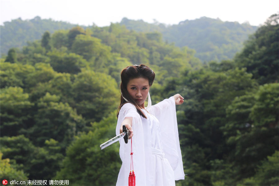 Girl power: Females wave swords, practice kung fu at scenic spot