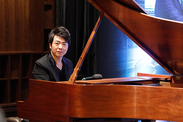 Lang Lang gets loose