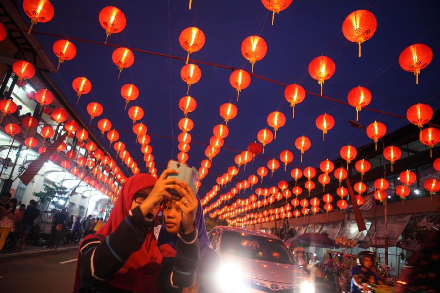 Gearing up for worldwide Chinese New Year celebrations