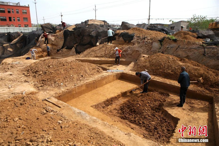 Tomb complex of Eastern Zhou Dynasty discovered in Henan