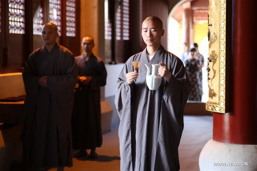 A look at Jingshan Temple in Zhejiang