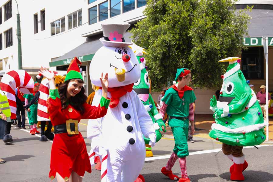 Chinese elements highlight 2017 Wellington Christmas parade