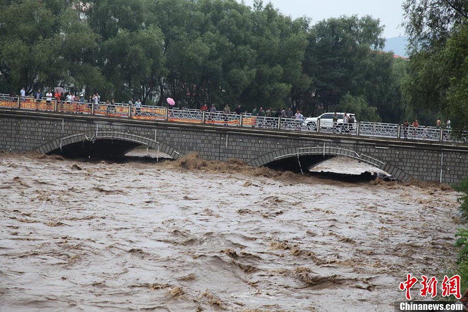 吉林暴雨多地出現(xiàn)水災(zāi)已致11人遇難