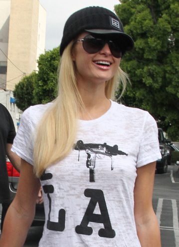 Paris Hilton denies Doug Reinhardt split