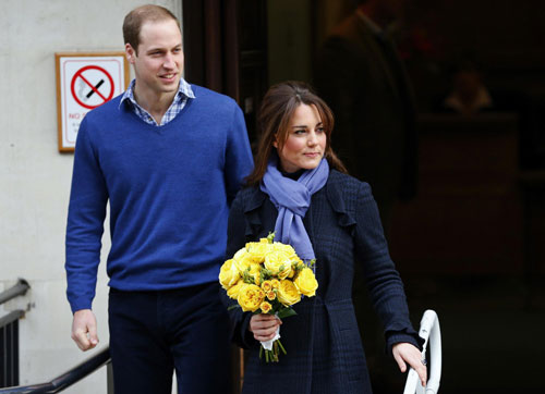 Pregnant Kate discharged from London hospital