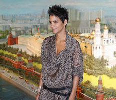 Halle Berry, Chaka Khan among 2013 BET Honorees