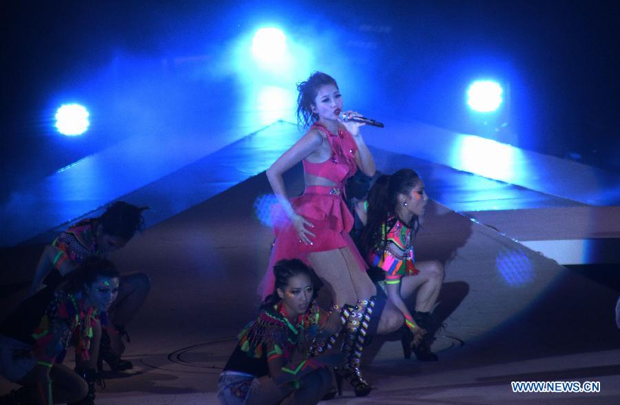 Jolin Tsai holds concert in SW China's Chengdu