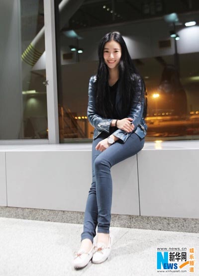 Zhang Xinyuan gets ready for Paris Fashion Week