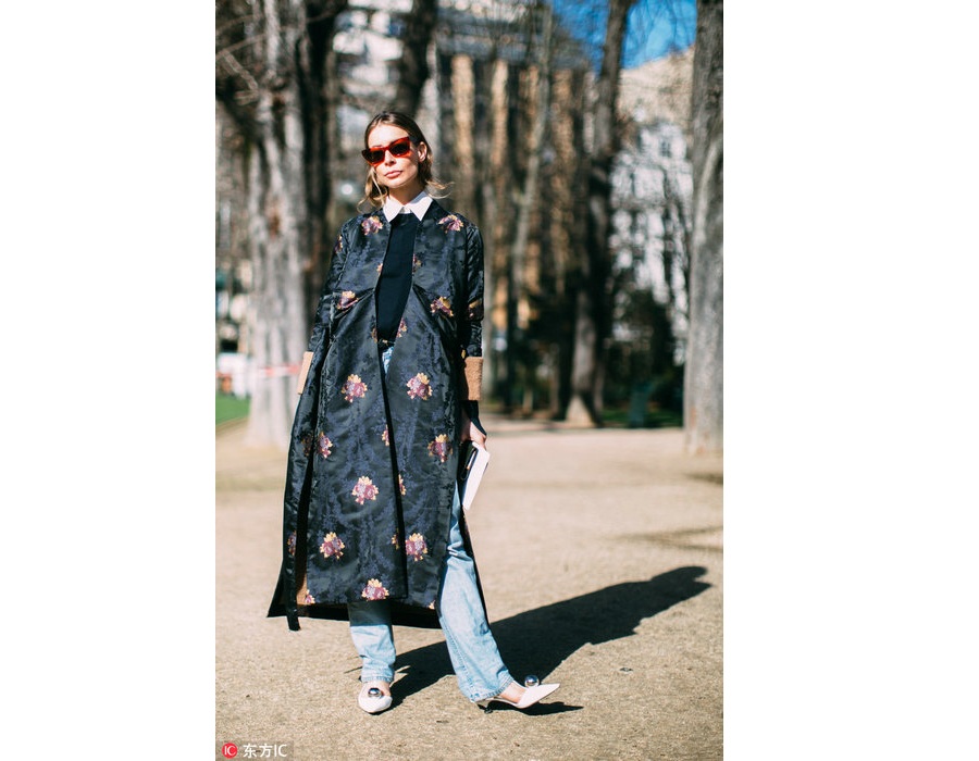 Fashion trend: Flowers bloom on overcoats this winter