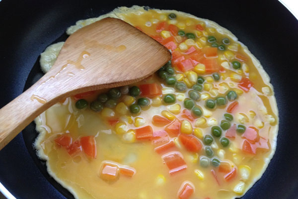 Egg cake with vegetables