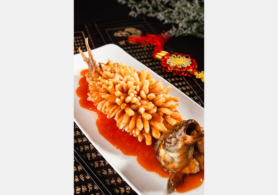 Take a bite of Jingzhou delicacies