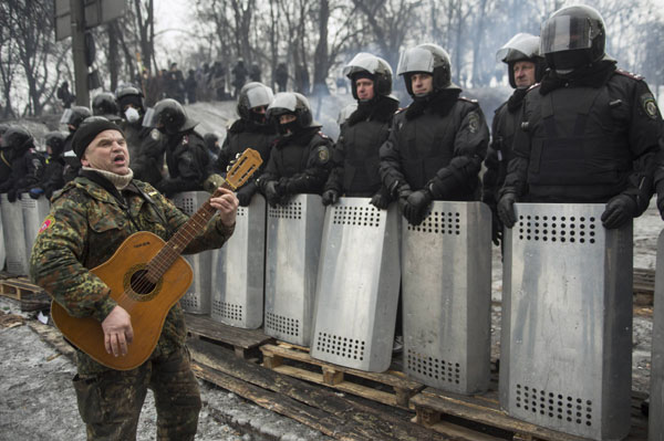 Ukraine protests go viral on social media