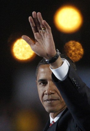 Obama sweeps to victory as first black president