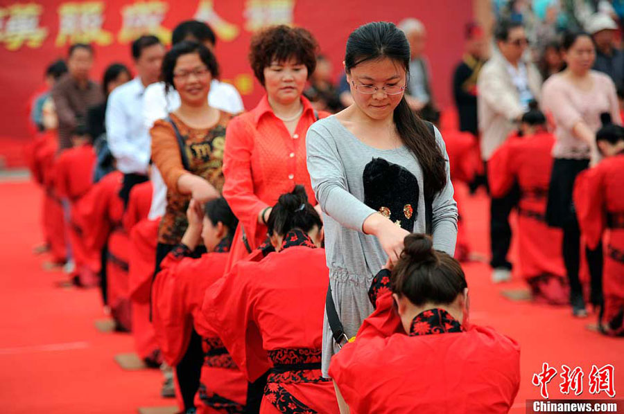 Ancient coming-of-age ceremony revived in Xi’an