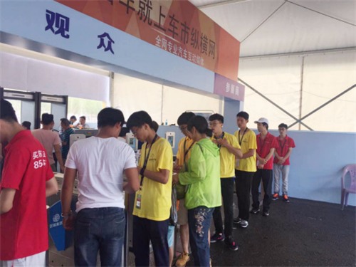 Student volunteers serve China Changchun International Auto Expo