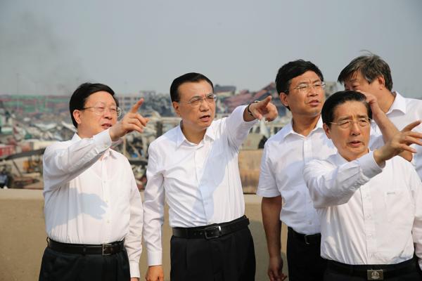 Premier Li in Tianjin to coordinate rescue work, post-blast resettlement