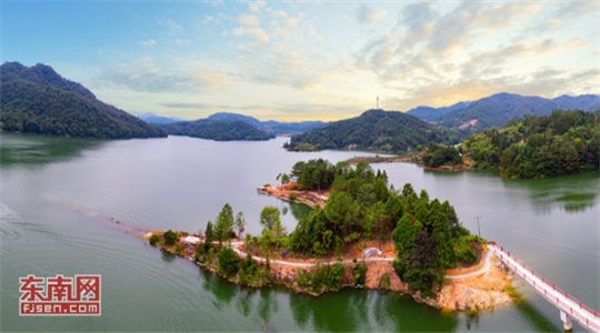 A glimpse of butterfly shaped island in Fujian