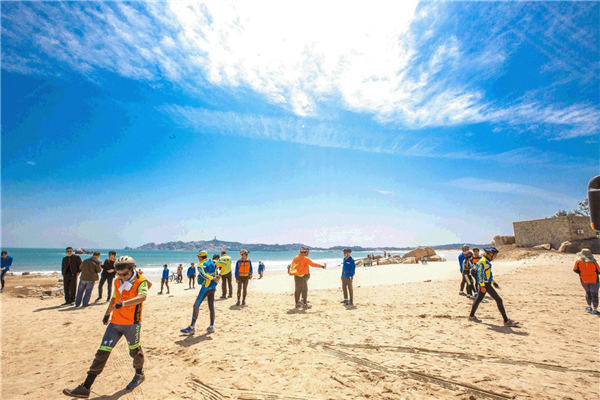 Taiwan cyclists arrives in Pingtan