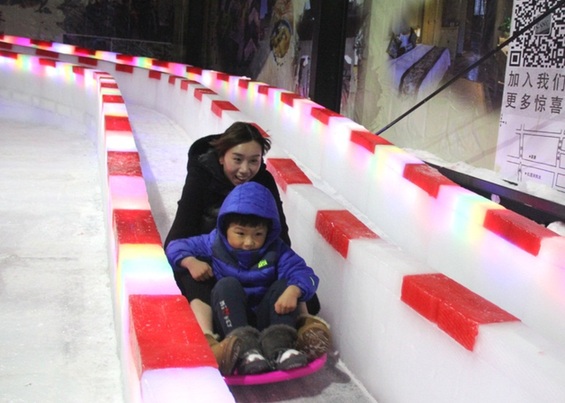 Escape Wuxi's summer heat with Dangkou ice world