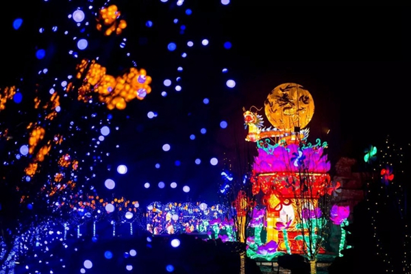 Lantern festival adorns Taierzhuang ancient town