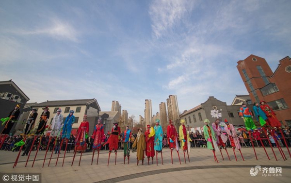 Folk performances staged to celebrate Chinese New Year