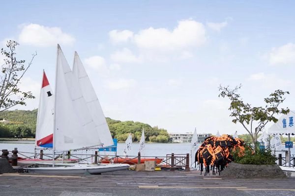 Moon Lake Sculpture Park hosts paddleboard, kayak competitions