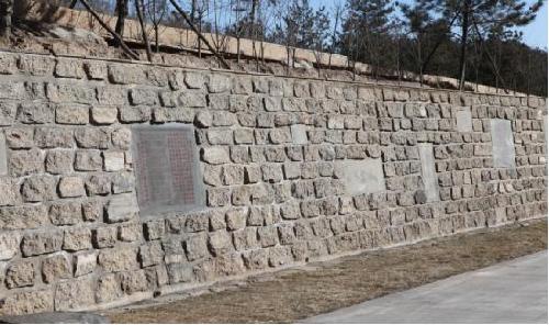 Yungang Grottoes recycle waste materials for building