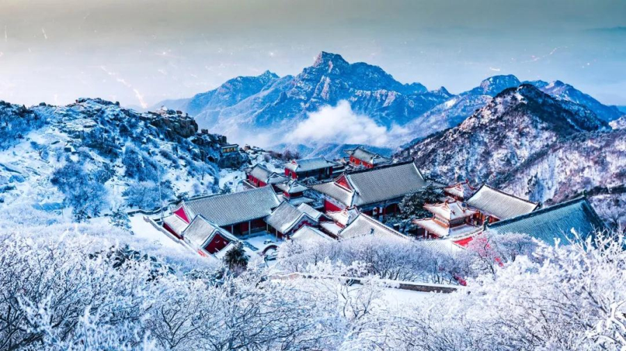 In pics: Snow on Mount Tai