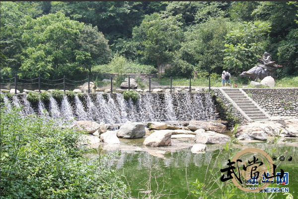 Breathtaking sceneries in the Wudang Mountains