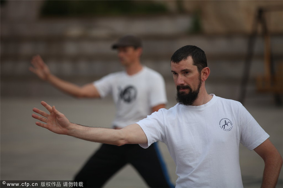 Foreigners flock to tai chi school in Shandong