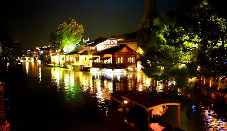 Wuzhen: A millenium waterbound town