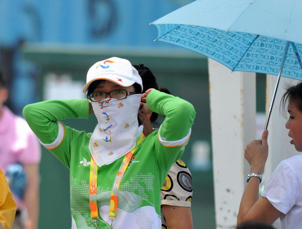 Heat not enough to stop Expo volunteers