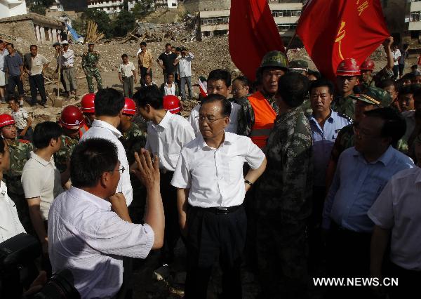 Wen inspects landslide-hit county in NW China