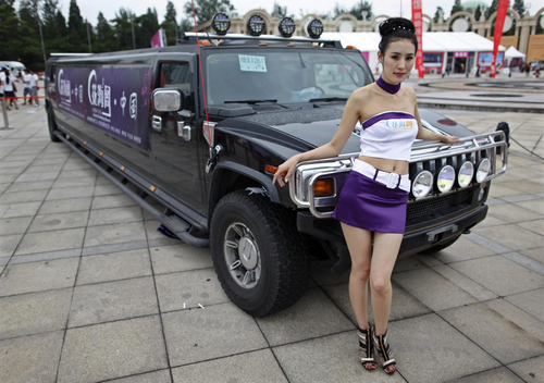 Luxuary limousine in Beijing wedding Expo