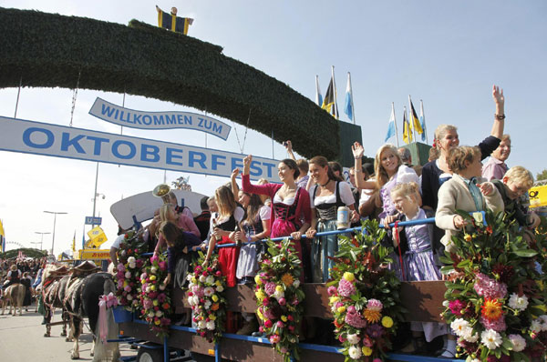 Oktoberfest, beer festival opens in Munich