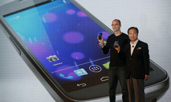 Google, Samsung unveil smartphone Galaxy Nexus