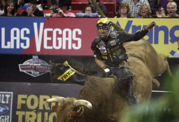 Brizilian bull rider wins PBR world finals