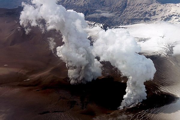 Chile volcano erupts