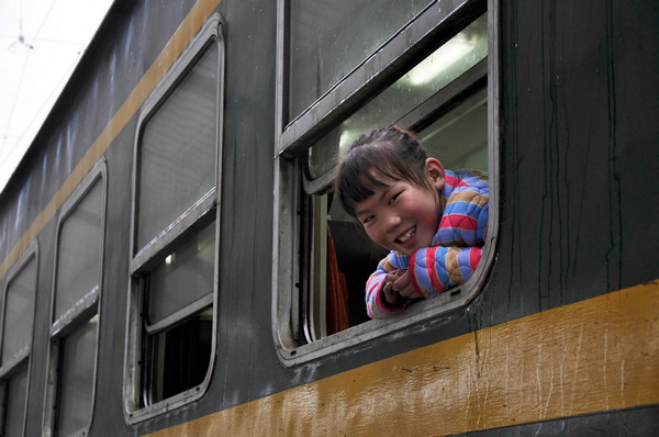 Smiles as kids head home for holidays